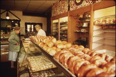 Gibsons Home Bakery photo 2