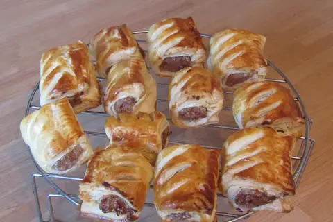 Gibsons Home Bakery photo 3